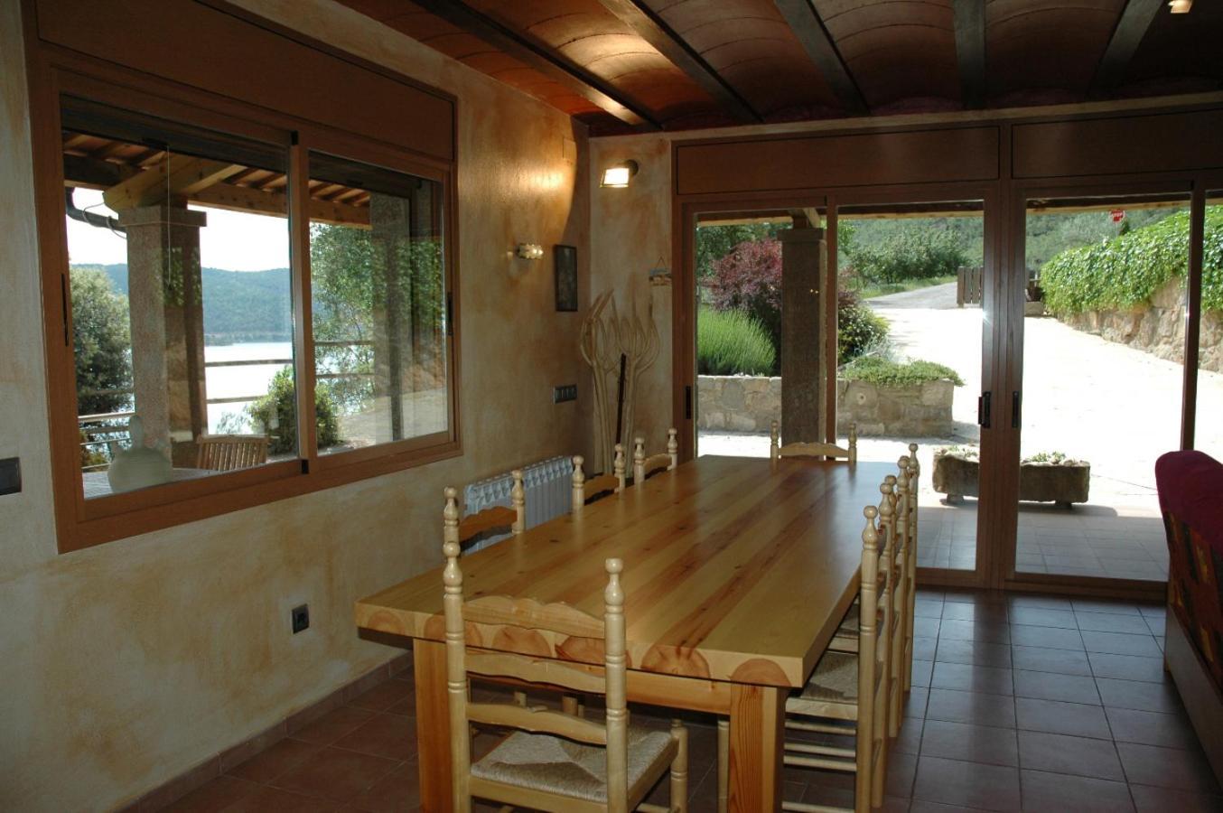 Casa Con Vistas Al Lago Y Con Piscina - Caso Nou Guest House La Baronia de Rialb Екстериор снимка