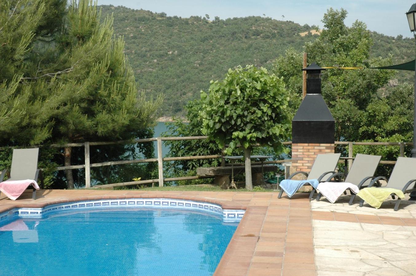 Casa Con Vistas Al Lago Y Con Piscina - Caso Nou Guest House La Baronia de Rialb Екстериор снимка